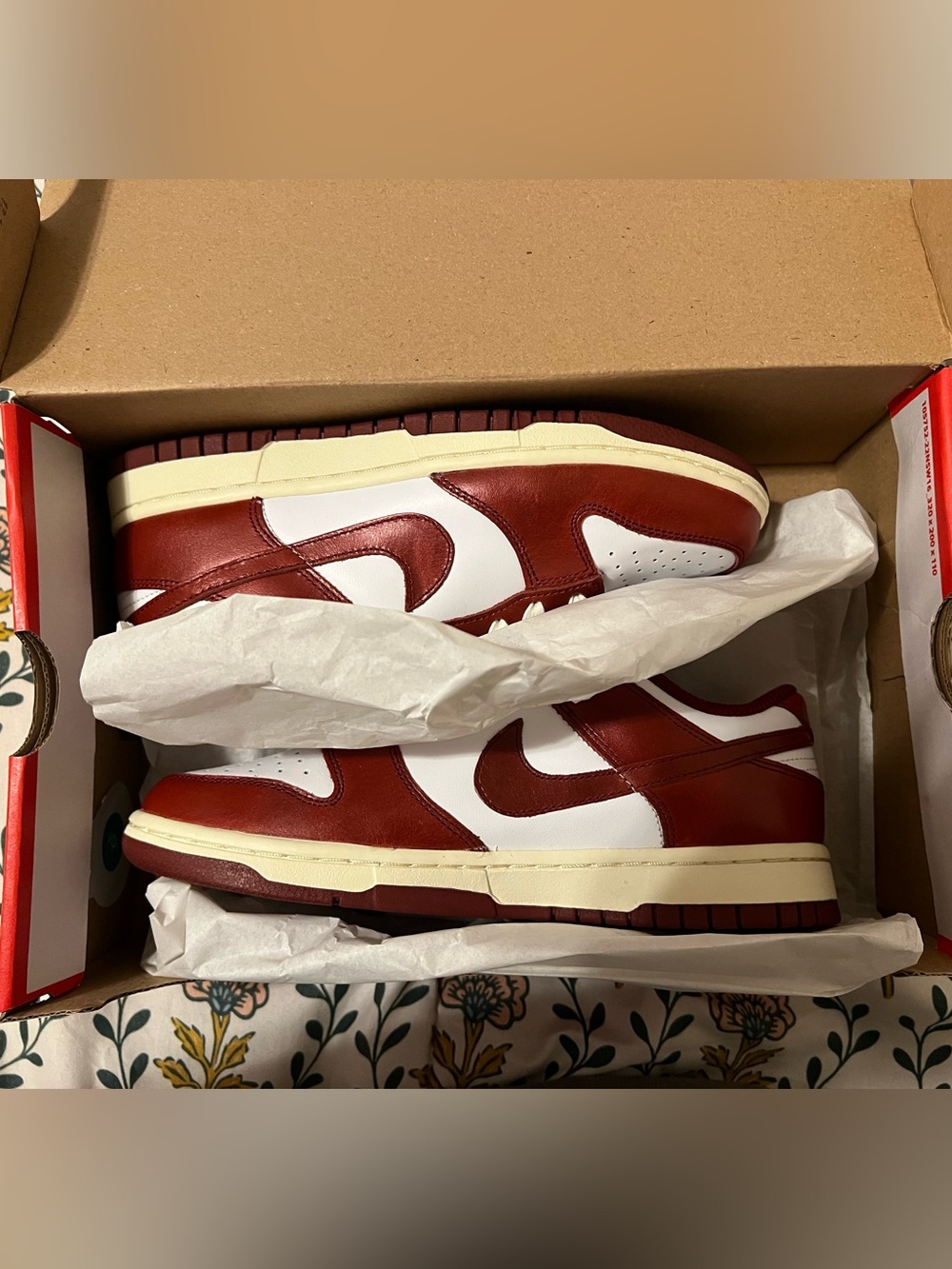 nike dunk low prm 

white/team red - coconut milk 

size 8 wmns